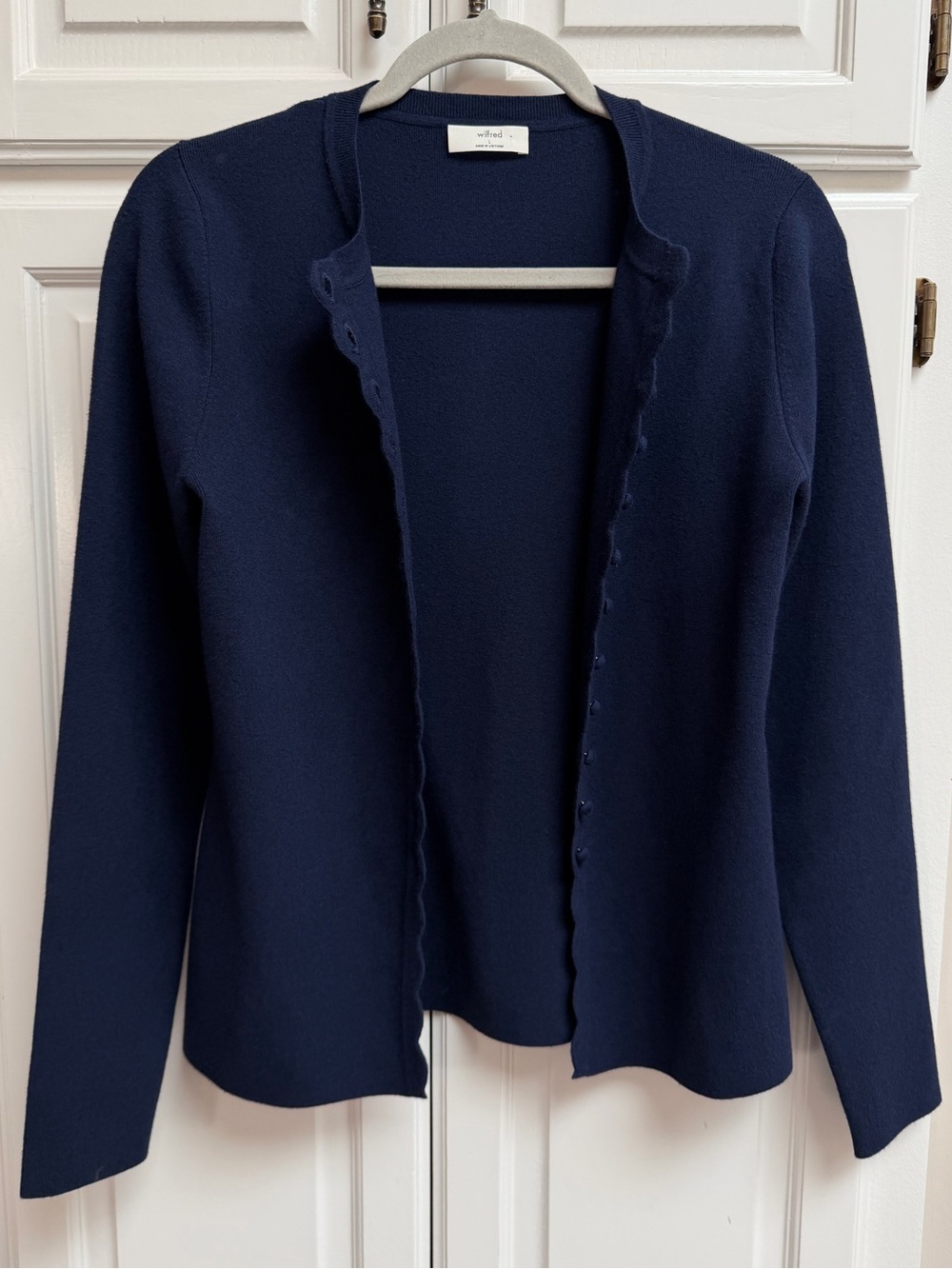 Aritzia Wilfred Shelly Cardigan Navy Blue Scalloped Detail Size Large - Picture 4 of 14